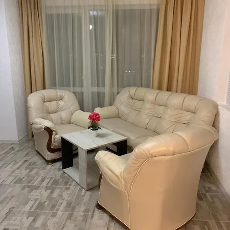 شقة Aleksandria Apartments نيسيبار